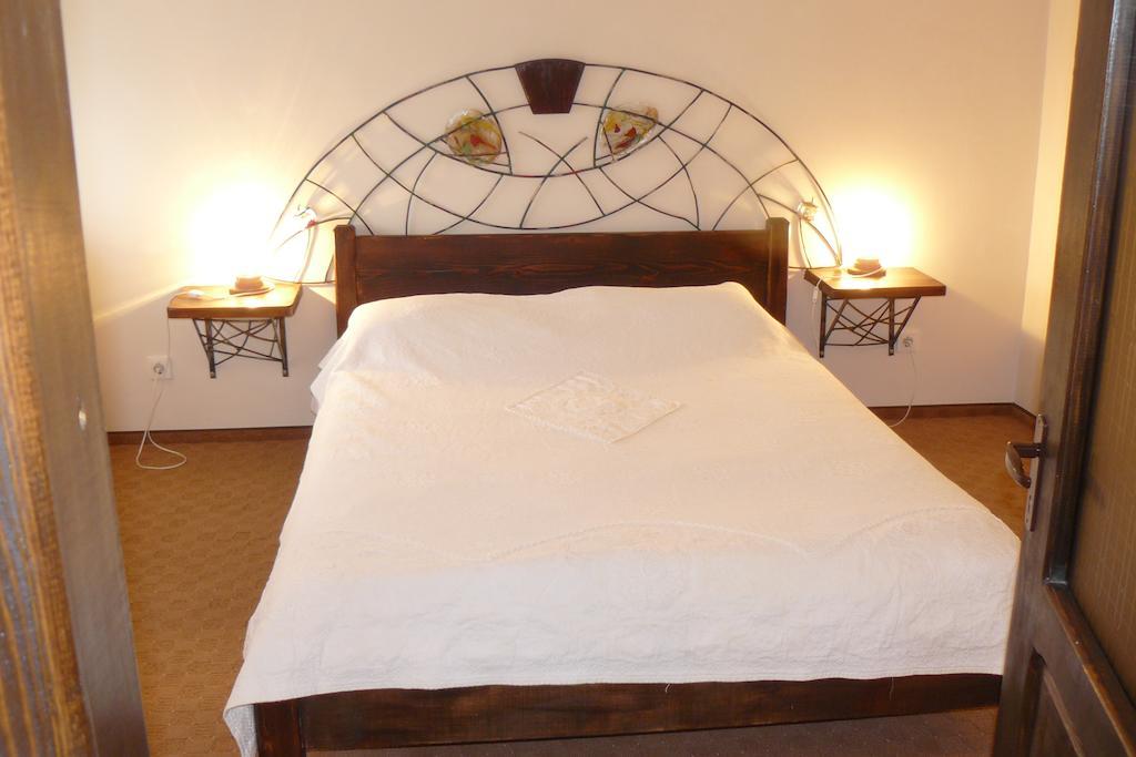 Hotel Onix Рынка Экстерьер фото