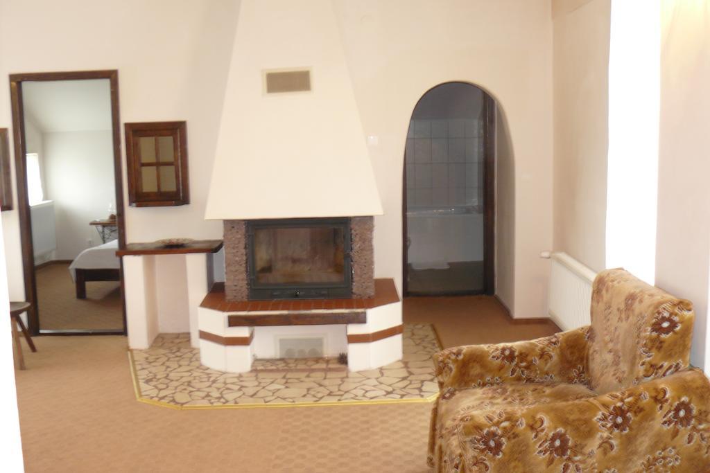 Hotel Onix Рынка Экстерьер фото