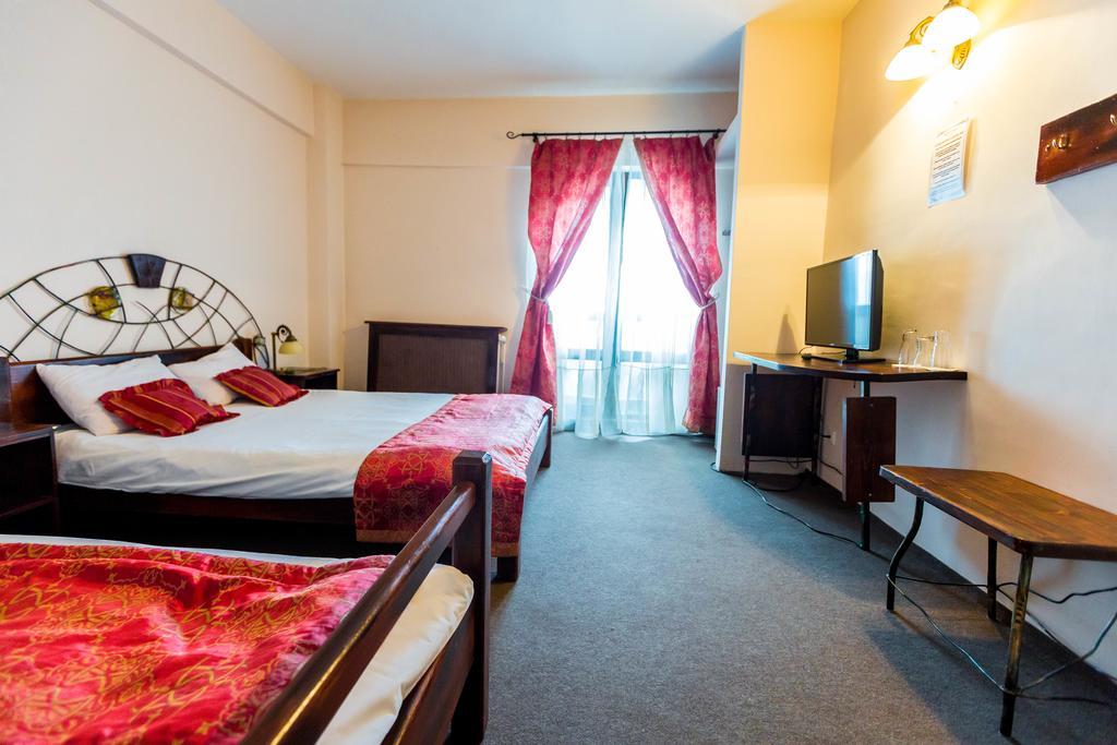 Hotel Onix Рынка Экстерьер фото