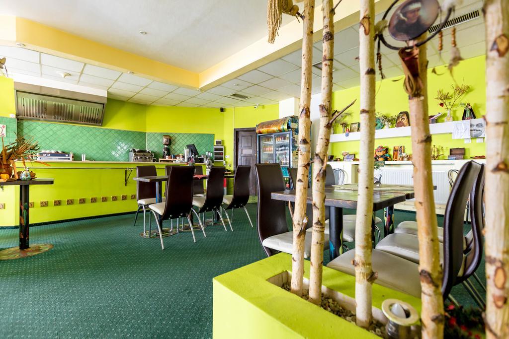 Hotel Onix Рынка Экстерьер фото