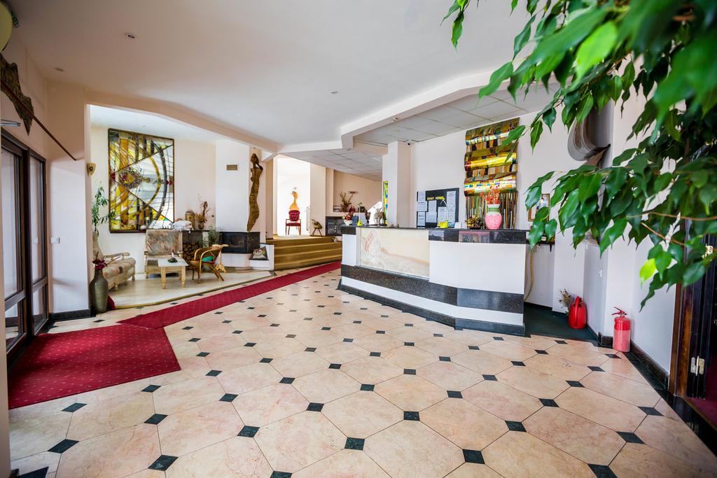 Hotel Onix Рынка Экстерьер фото
