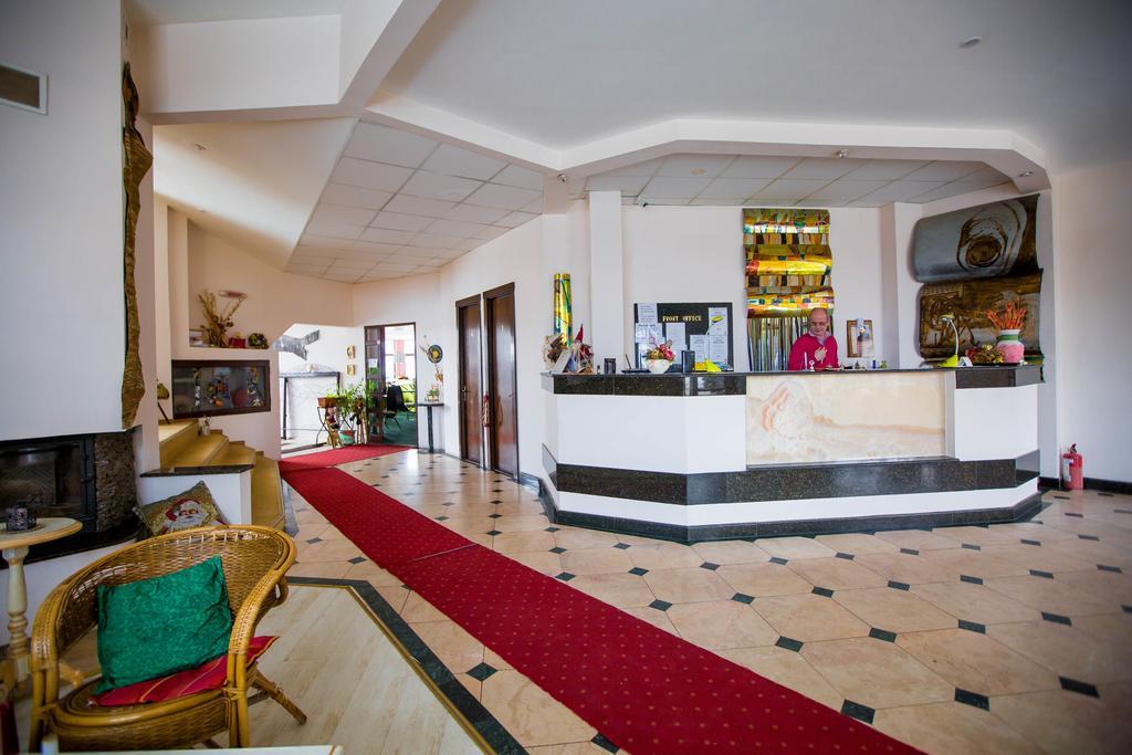 Hotel Onix Рынка Экстерьер фото
